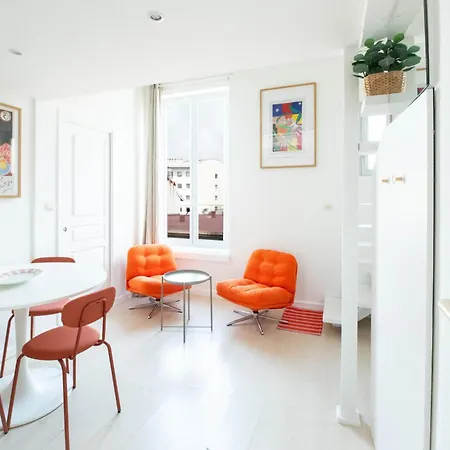Duplex Climatise Avec Mezzanine - Carre D'or Apartment